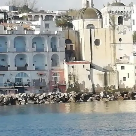 Sul Mare Ad Ponte